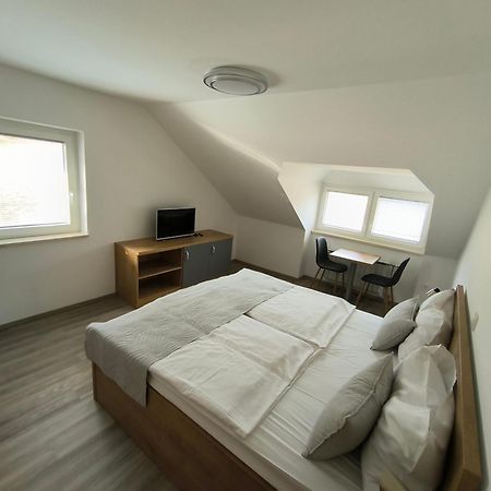Guesthouse Haler Podcetrtek Luaran gambar